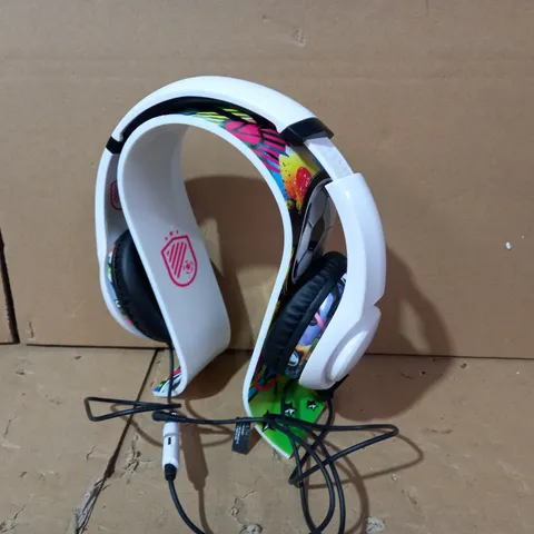 STEALTH GAMING HEADSET WITH STAND