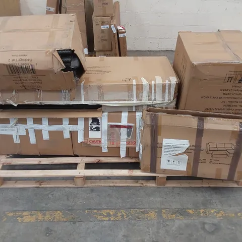 PALLET OF ASSORTED GARDEN AND PATIO FURNITURE PARTS 