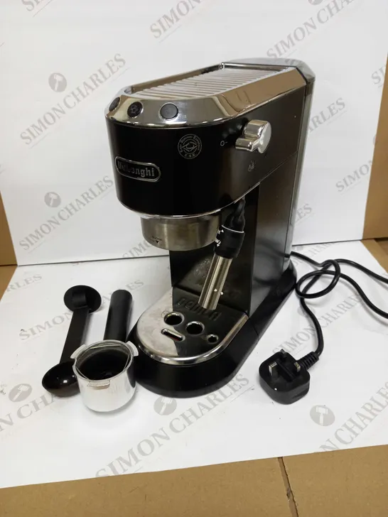 DE'LONGHI DEDICA COFFEE MACHINE