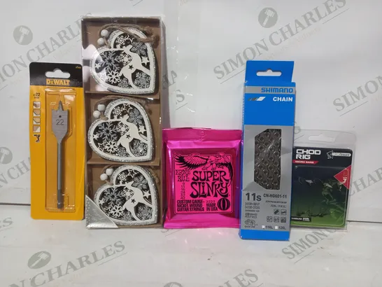 LOT OF APPROXIMATELY 10 ASSORTED HOUSEHOLD ITEMS TO INCLUDE ERNIE BALL SUPER SLINKY GUITAR STRINGS, SHIMANO CHAIN, CHOD RIG MICRO BARB, ETC