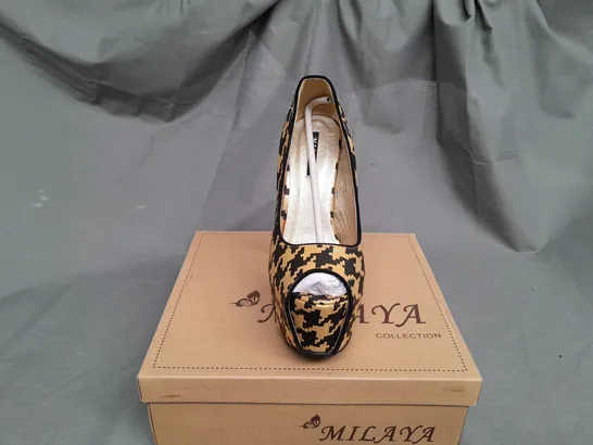 BOX OF APPROX 12 MILAYA GOLD & BLACK OPEN TOE HIGH HEELS IN VARIOUS SIZES