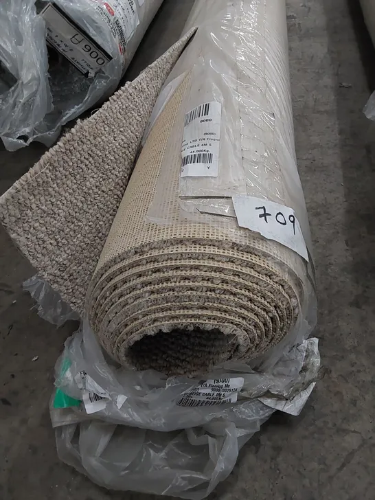 ROLL OF QUALITY MARRAKESH BEIGE CABLE CARPET // SIZE: 4 X 5.5m