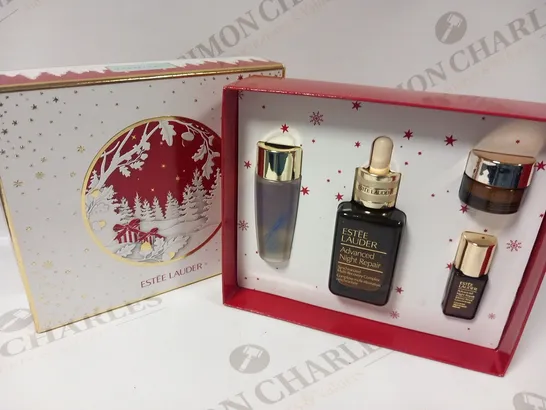 BOXED ESTEE LAUDER REPAIR AND RENEW GIFT SET