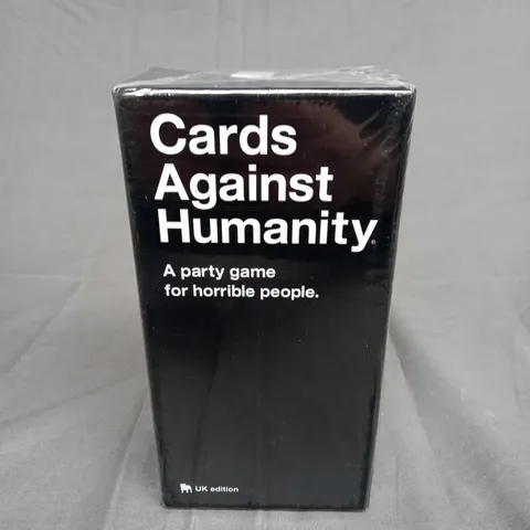 SEALED CARDS AGAINST HUMANITY AGES 17+