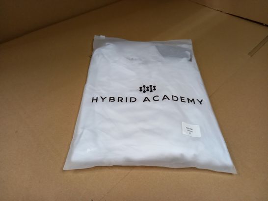 PACKAGED HYBRID ACADEMY WHITE TEE - XL