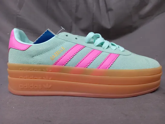 BOXED PAIR OF ADIDAS GAZELLE SHOES IN MINT GREEN/PINK UK SIZE 6