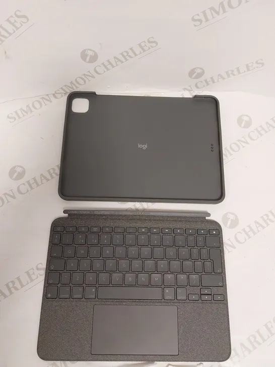 LOGITECH COMBO TOUCH IPAD PRO 11" KEYBOARD CASE