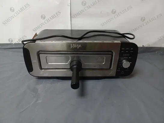 NINJA 2-IN-1 TOASTER AND GRILL 