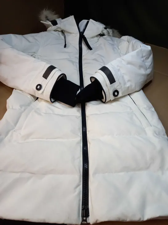 DESIGNER WHITE FULL LENGTH WINTER JACKET - SMALL