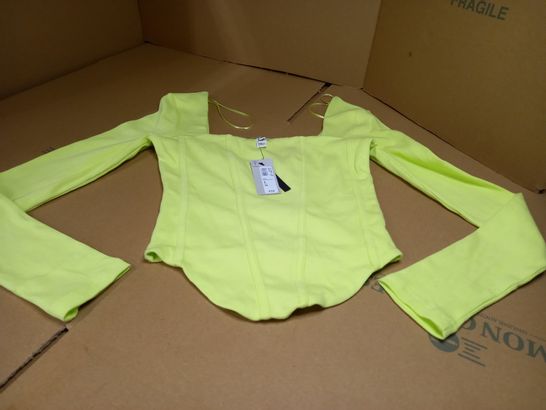 RIVER ISLAND LIME ECCENTRIC RIBBED TOP - SIZE 8