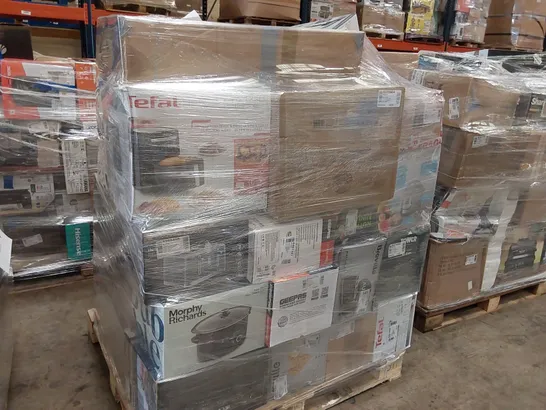 PALLET OF APPROXIMATELY 32 UNPROCESSED RAW RETURN HOUSEHOLD AND ELECTRICAL GOODS TO INCLUDE;