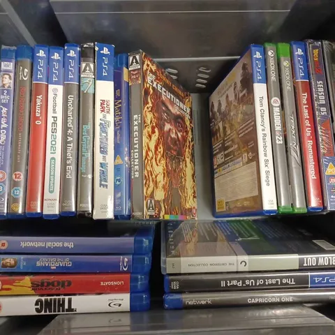 BOX OF APPROX 25 ASSORTED GAMES AND DVDS FOR PS4/XBOX ONE AND BLU RAY