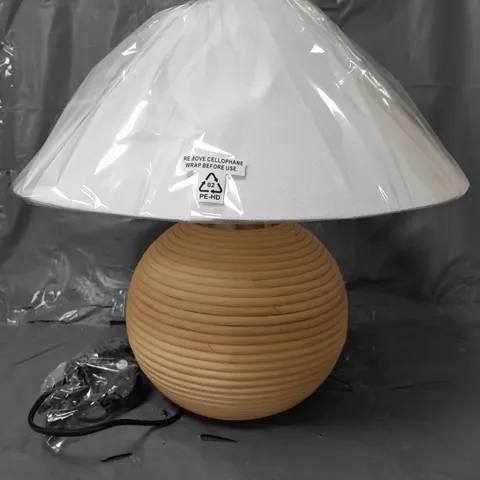 X LAURA BYRNES RATTAN TABLE LAMP