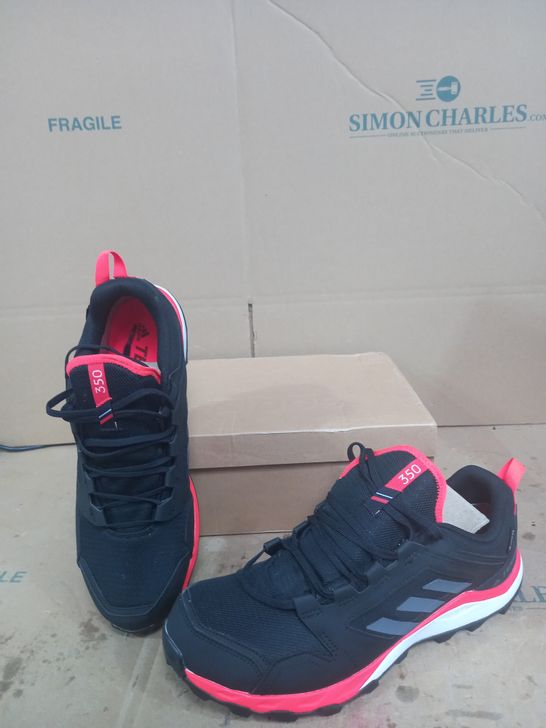 BOXED ADIDAS TERREX BLACK/RED/CORAL TRAINERS SIZE UK 11
