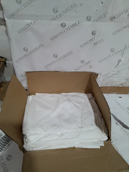 BOX OF BEDDING 