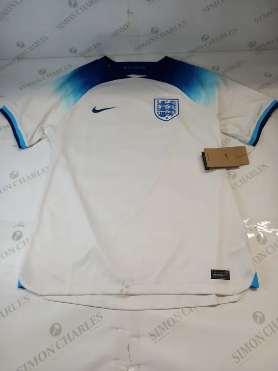 NIKE DRIFIT MENS ENGLAND T SHIRT IN WHITE SIZE LARGE 