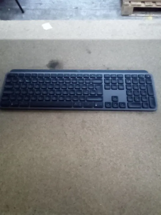 BOXED LOGITECH MX KEYS ADVANCE WIRELESS KEYBOARD 