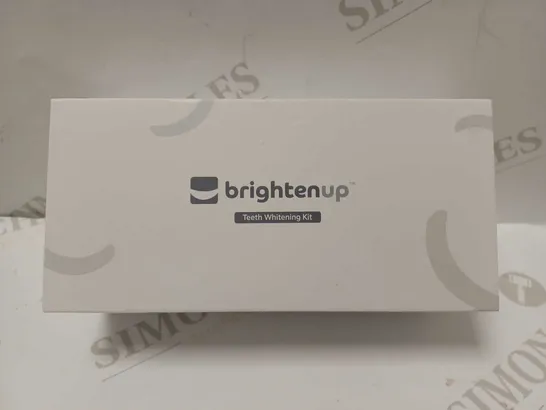 BRIGHTENUP TEETH WHITENING KIT 