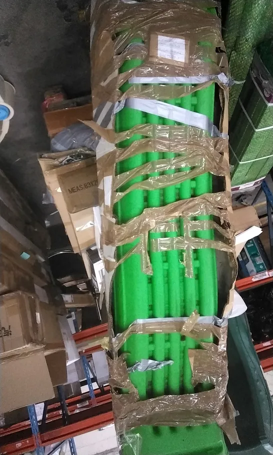 BOXED SLIDE PARTS GREEN