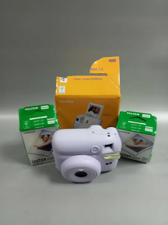 BOXED FUJIFILM INSTAX MINI 12 INSTANT CAMERA  RRP £109.99