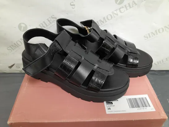 MODO IN PELLE BLACK SANDALS SIZE 38  