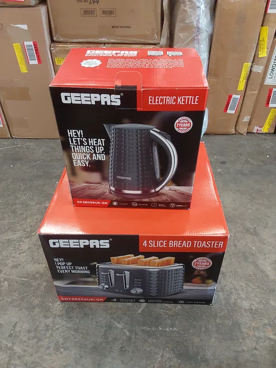 BOXED GEEPAS 4 SLICE BREAD TOASTER & 1.7L CORDLESS ELECTRIC KETTLE COMBO SET (1 BOX)