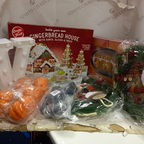 BOX OF APPROX 5 ASSORTED ITEMS TO INCLUDE CHRISTMAS GINGERBREAD HOUSE, CHRISTMAS DECORATION AND BIG FAT QUIZ 2021 GAME