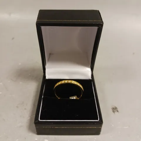 BERING GOLD PLATED STONE SET INNER RING - SIZE 8