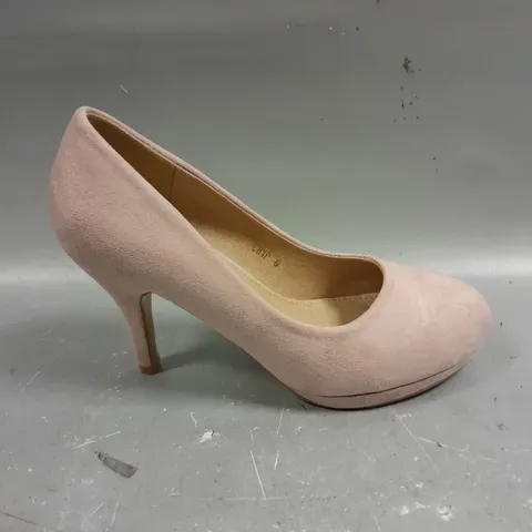 BOXED PAIR OF AJVANI HIGH HEEL PINK SUEDE SHOES - 6