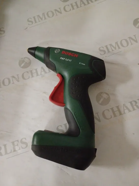 BOSCH CORDLESS GLUE GUN PKP