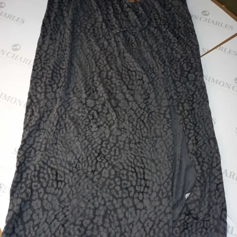 HUSH JAY JERSEY SKIRT IN OMBRE LEOPARD GREY - SIZE 12