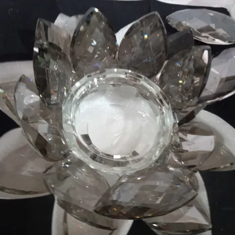 JULIAN MCDONALD LOTUS CANDLE HOLDER - SMOKED GLASS