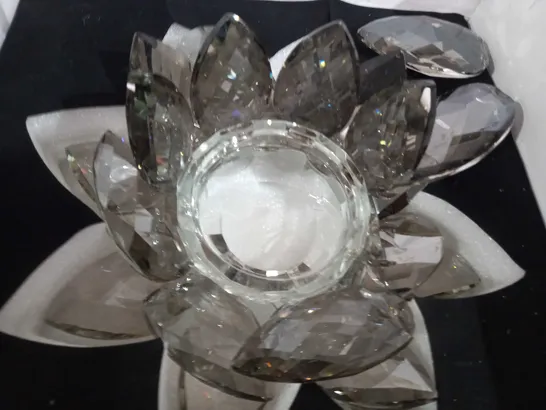 JULIAN MCDONALD LOTUS CANDLE HOLDER - SMOKED GLASS