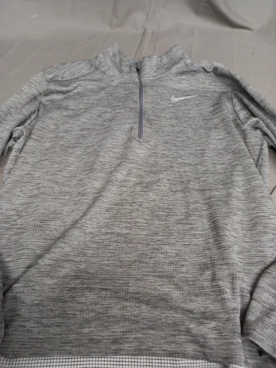 NIKE RUNNING LIGHT GREY QUARTER ZIP - LARGE