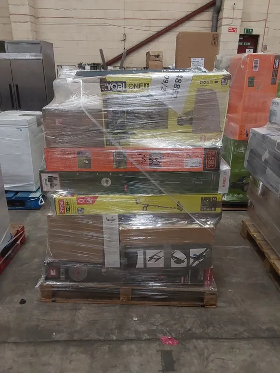 PALLET OF APPROXIMATELY 21 UNPROCESSED RAW RETURN HOUSEHOLD AND ELECTRICAL GOODS TO INCLUDE;