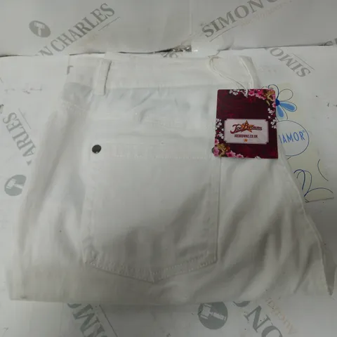 JOE BROWNS MUST HAVE JEANS IN WHITE UK SIZE 12