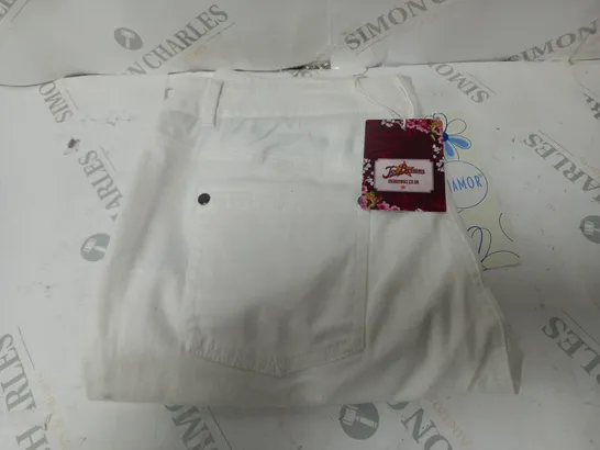 JOE BROWNS MUST HAVE JEANS IN WHITE UK SIZE 12