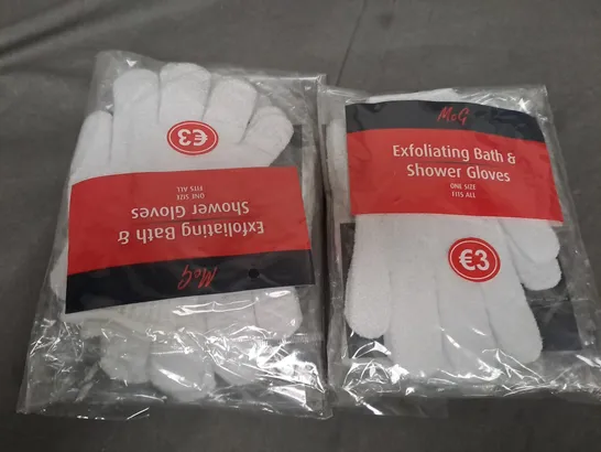 BOX OF APPROXIMATELY 15 PACKS OF SHOWER GLOVES