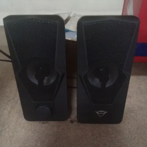 BROKEN TRUST SPEAKERS