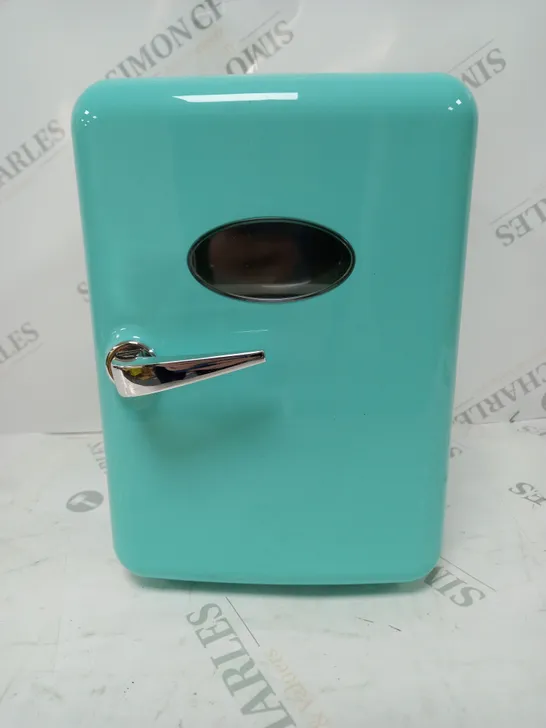 SO CHILL MINI FRIDGE TEAL RRP £44.99