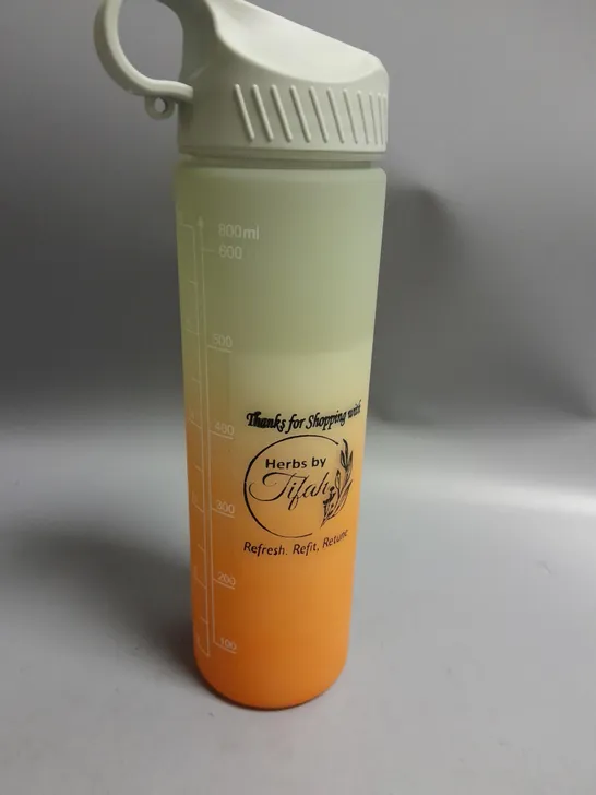 SINGLE 800ML DRINKING BOTTLE ORANGE