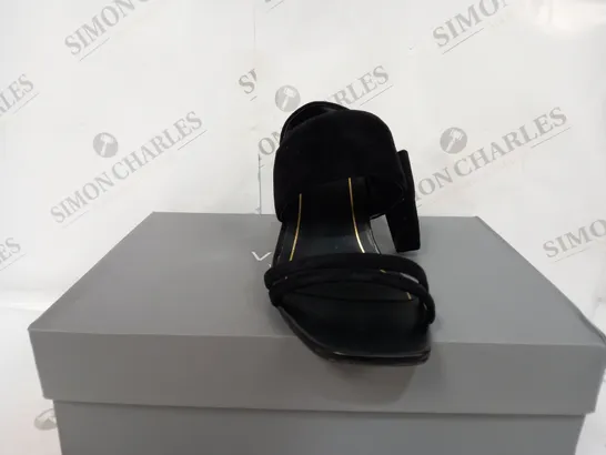 BOXED VIONIC BLACK OPEN TOE HIGH HEELS - SIZE 6