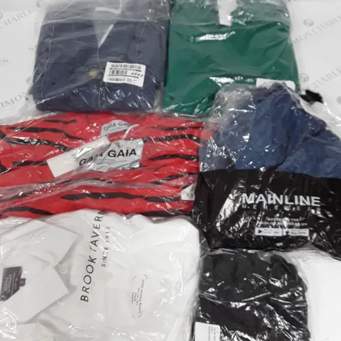 LARGE BOX OF ASSORTED CLOTHING TO INCLUDE H&M, MICHELLE KEEGAN AND BROOK TAVERN 