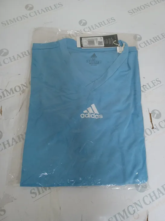 MEDIUM ADIDAS LONG SLEEVE SHIRT 