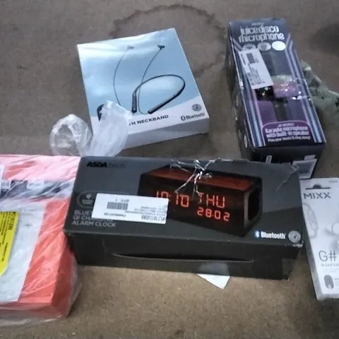 BOX OF ASSORTED ELECTRICAL ITEMS INCLUDING FIRE STICK, BLUETOOTH ALARM CLOCK, IN EAR HEADPHONES, DISCO MICROPHONE AND BLUETOOTH NECKBAND