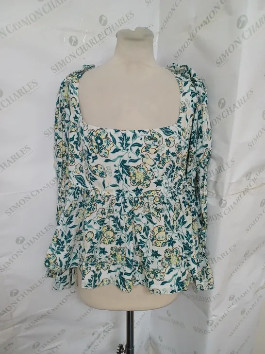 PILCRO TIE BACK PUFF BLOUSE IN BLUE/GREEN FLORAL SIZE XL