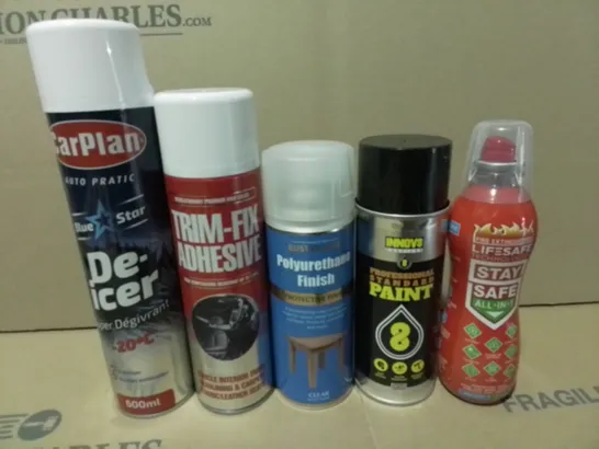 LOT OF 11 ASSORTED AEROSOLS TO INCLUDE DE-ICER, ADHESIVE AND SPRAY PAINT / COLLECTION ONLY