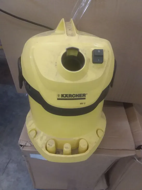 KARCHER POWER WASHER