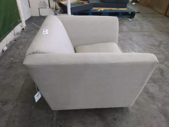 QUALITY DESIGNER ARMCHAIR - LIGHT GREY FABRIC 