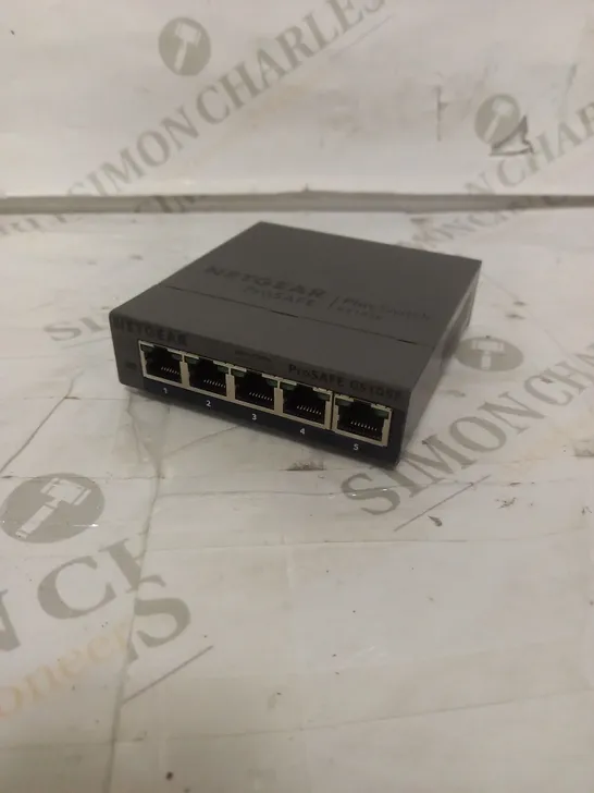 NETGEAR PROSAFE PLUS SWITCH 